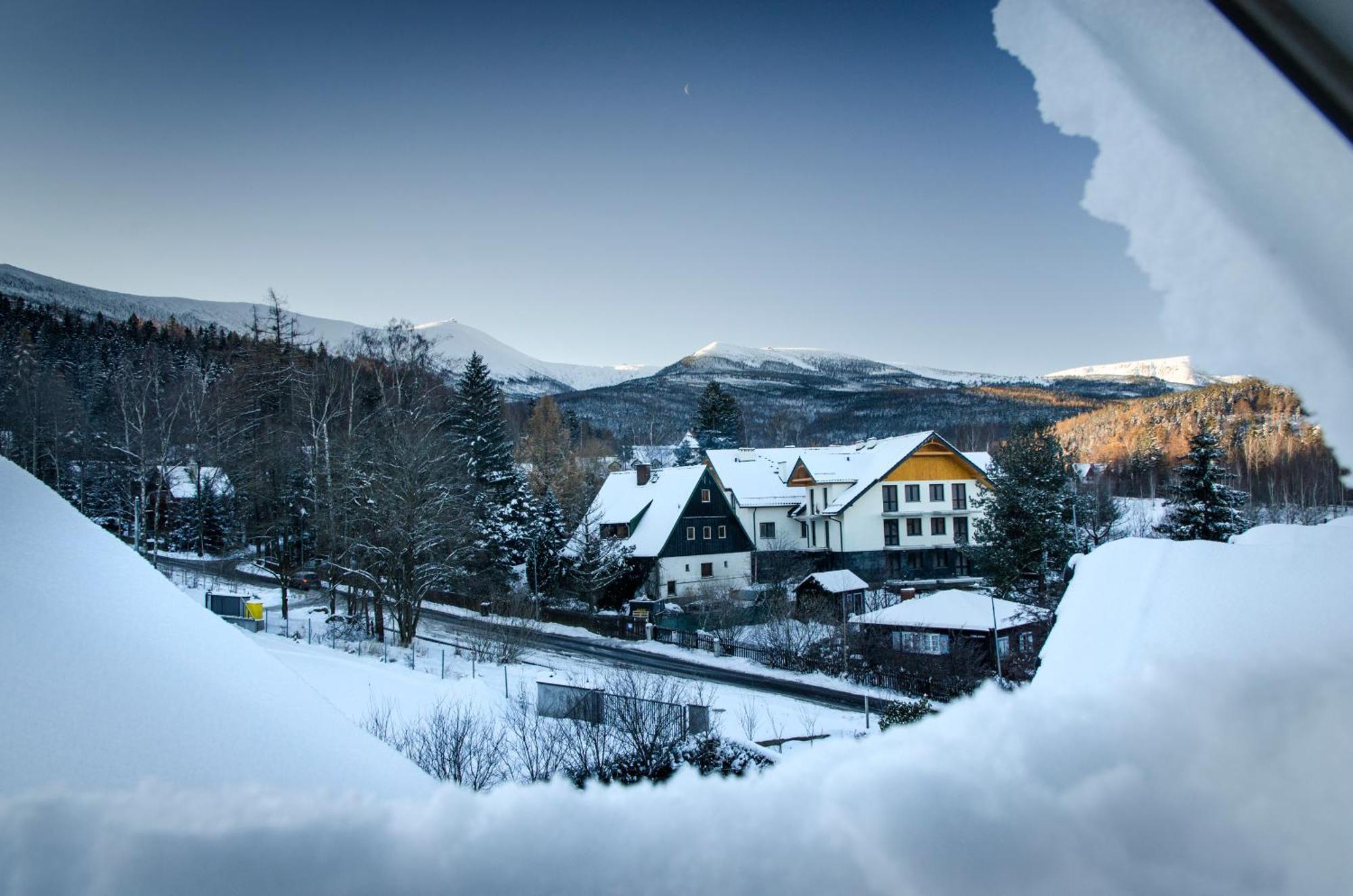Karkonoskie Widoki Apartamenty Karpacz Eksteriør billede